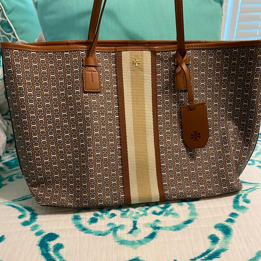 Tory Burch Gemini Link Tote